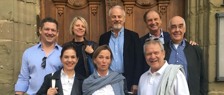 Auf dem Weg zu neuen Zielen: Gesellschafterinnen und Gesellschafter der adribo GbR